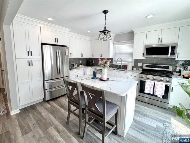 70 Byrne Street, Hackensack, NJ 07601