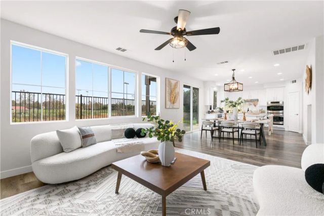 35640 Sainte Foy, Murrieta, CA 92563