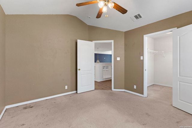 910 Thomas Ridge, San Antonio, TX 78251