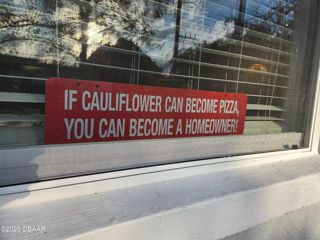 301 Fletcher Avenue, Daytona Beach, FL 32114