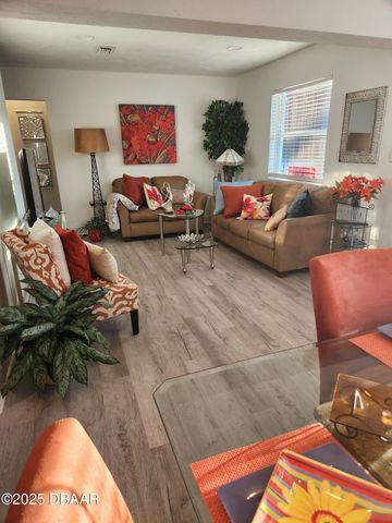 301 Fletcher Avenue, Daytona Beach, FL 32114