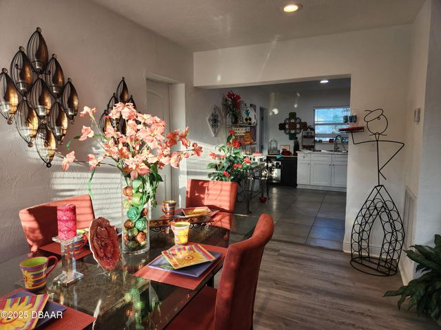 301 Fletcher Avenue, Daytona Beach, FL 32114