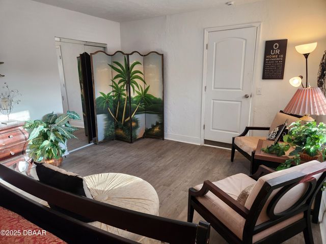 301 Fletcher Avenue, Daytona Beach, FL 32114