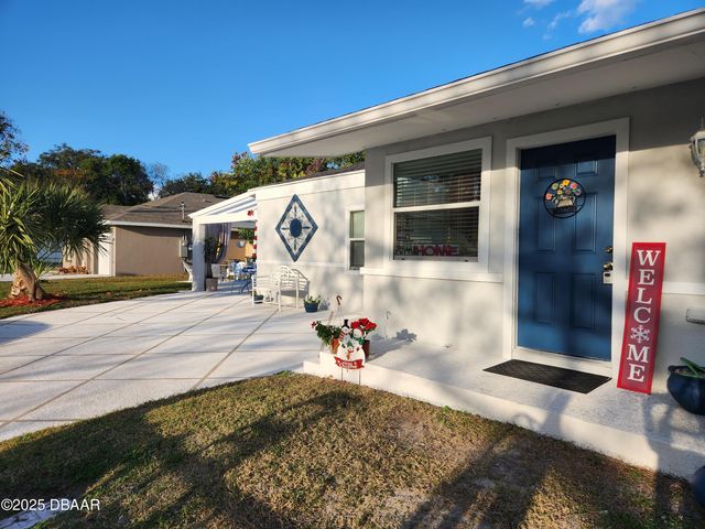 301 Fletcher Avenue, Daytona Beach, FL 32114