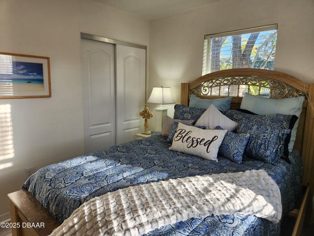 301 Fletcher Avenue, Daytona Beach, FL 32114