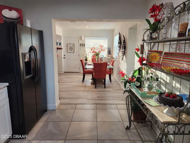 301 Fletcher Avenue, Daytona Beach, FL 32114