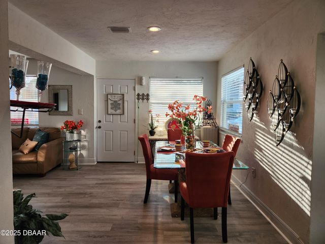 301 Fletcher Avenue, Daytona Beach, FL 32114