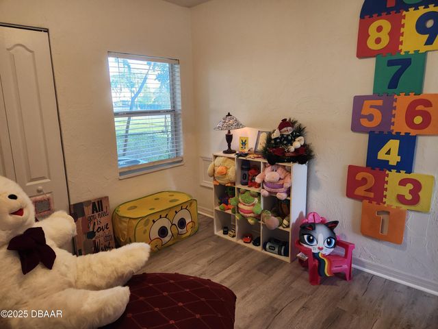 301 Fletcher Avenue, Daytona Beach, FL 32114