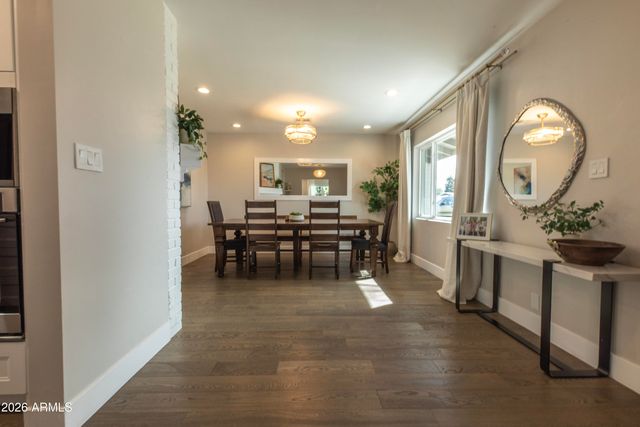 4330 E MITCHELL Drive, Phoenix, AZ 85018