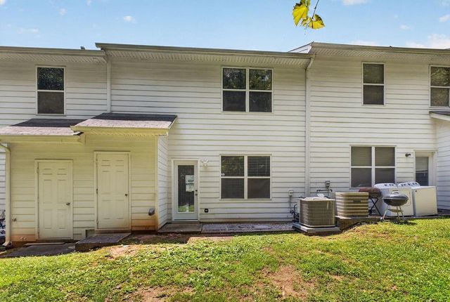 1505 Ashbrooke Trace, Stone Mountain, GA 30083
