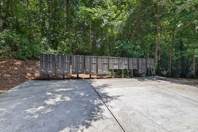 1505 Ashbrooke Trace, Stone Mountain, GA 30083