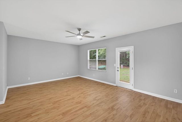 1505 Ashbrooke Trace, Stone Mountain, GA 30083