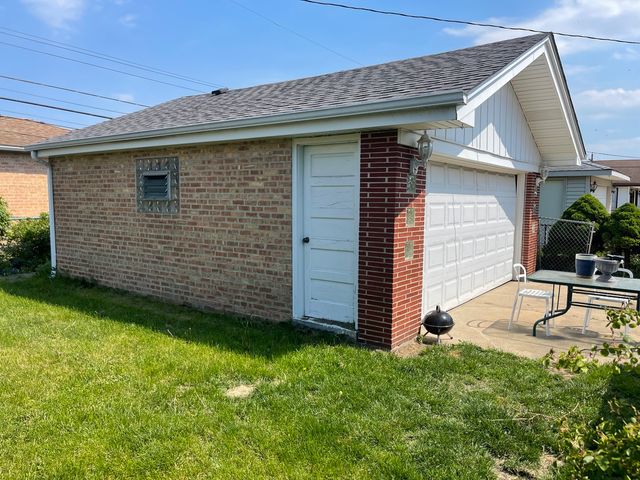4549 N Canfield Avenue, Norridge, IL 60706