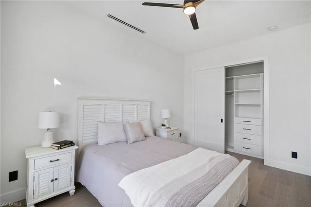 1677 Northgate DR, Naples, FL 34105