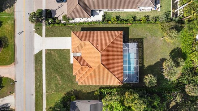 1677 Northgate DR, Naples, FL 34105