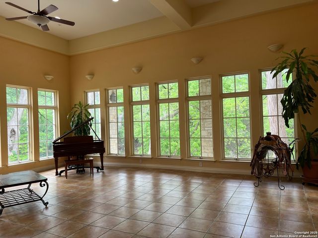 1684 Rocky River, Canyon Lake, TX 78133