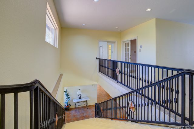 1684 Rocky River, Canyon Lake, TX 78133