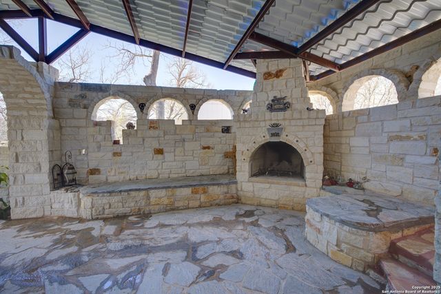 1684 Rocky River, Canyon Lake, TX 78133