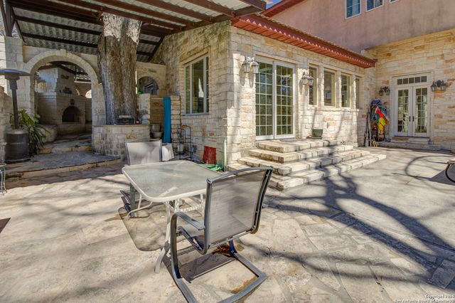 1684 Rocky River, Canyon Lake, TX 78133