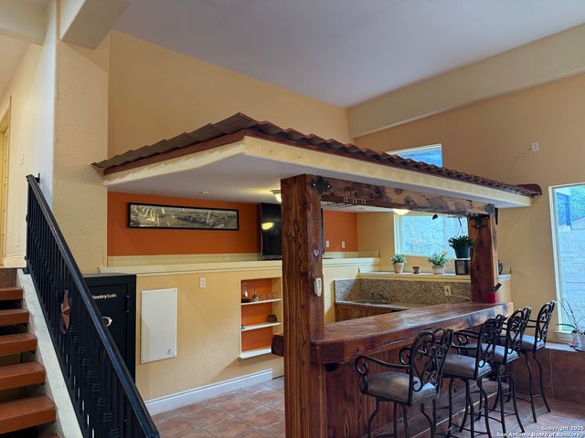 1684 Rocky River, Canyon Lake, TX 78133