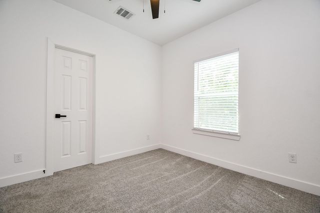 9734 Pelsey Street B, Houston, TX 77029