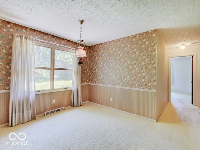 5501 S 875 E, Zionsville, IN 46077