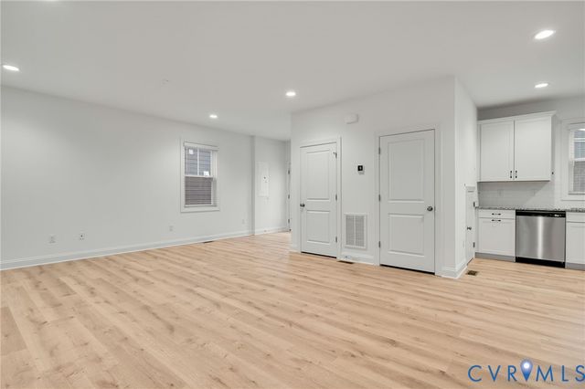 653 Ellens Haven Aly, Richmond, VA 23222