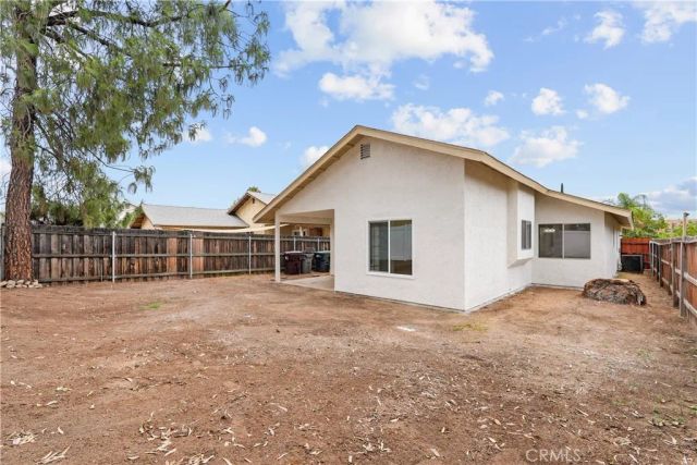 13881 Elmwood Ct, Moreno Valley, CA 92553