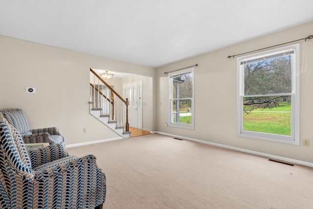 9050 Cotters Ridge Road, Richland Twp, MI 49083