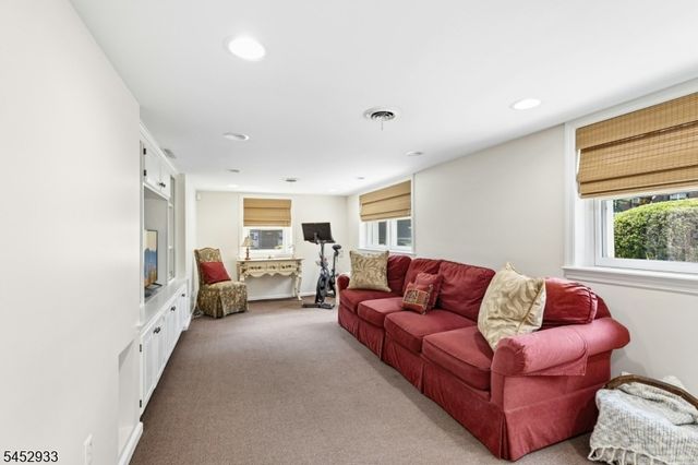 753 Hyslip Ave, Westfield Town, NJ 07090