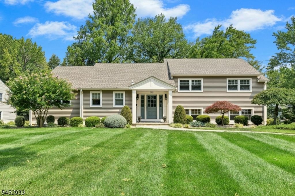 753 Hyslip Ave, Westfield Town, NJ 07090