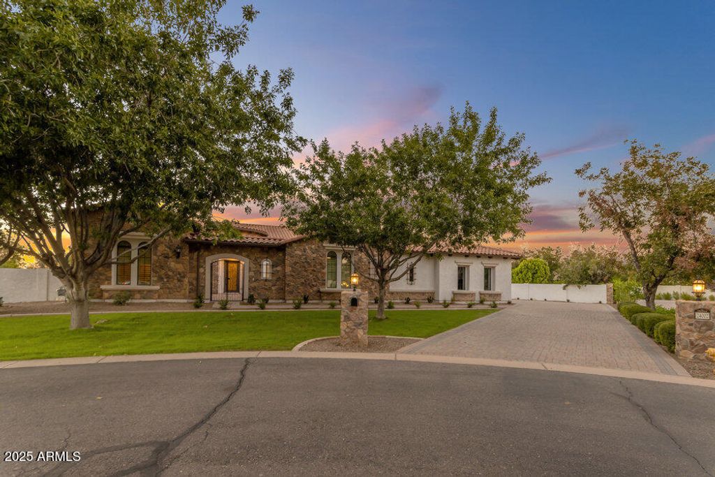 24002 S 201ST Court, Queen Creek, AZ 85142