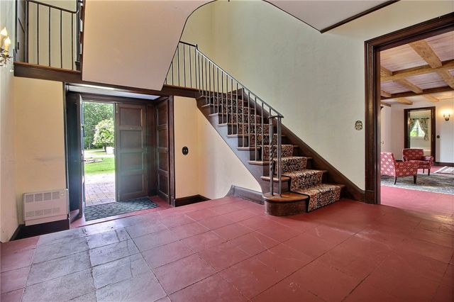 20 Browning Road, Westerly, RI 02891