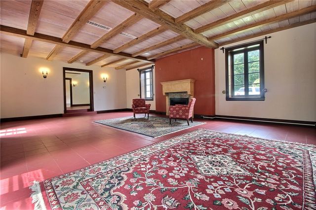 20 Browning Road, Westerly, RI 02891