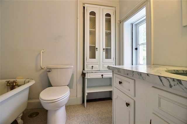 20 Browning Road, Westerly, RI 02891
