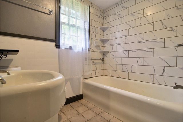20 Browning Road, Westerly, RI 02891