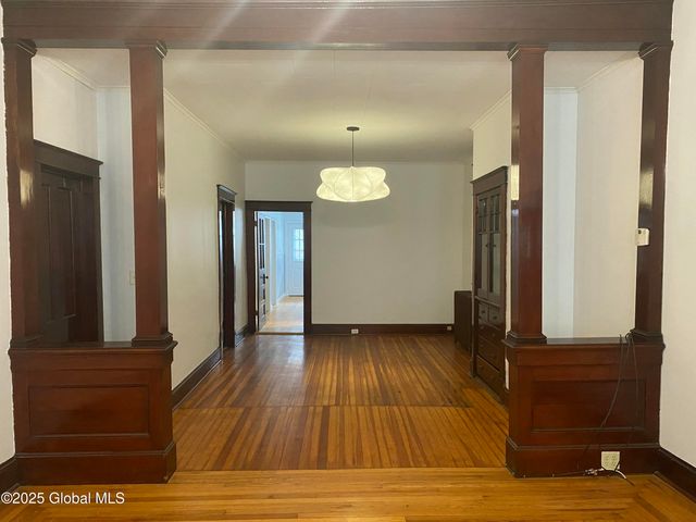 329 4th Street, Troy, NY 12180