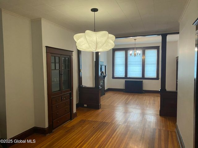 329 4th Street, Troy, NY 12180