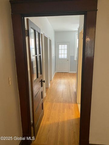 329 4th Street, Troy, NY 12180