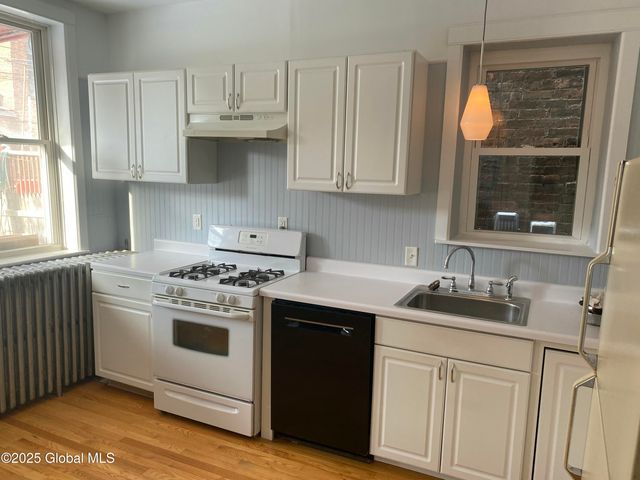 329 4th Street, Troy, NY 12180