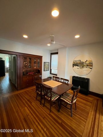 329 4th Street, Troy, NY 12180