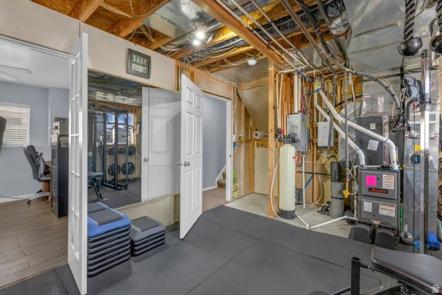 5397 S 4150 W, Roy, UT 84067