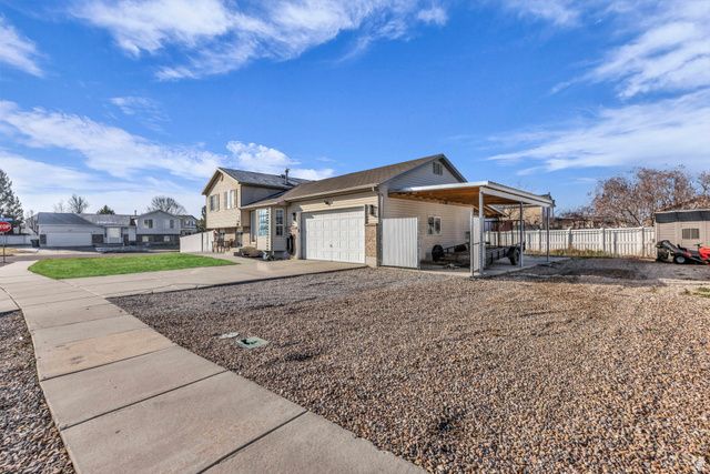 5397 S 4150 W, Roy, UT 84067