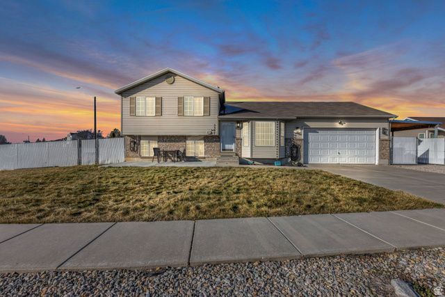 5397 S 4150 W, Roy, UT 84067