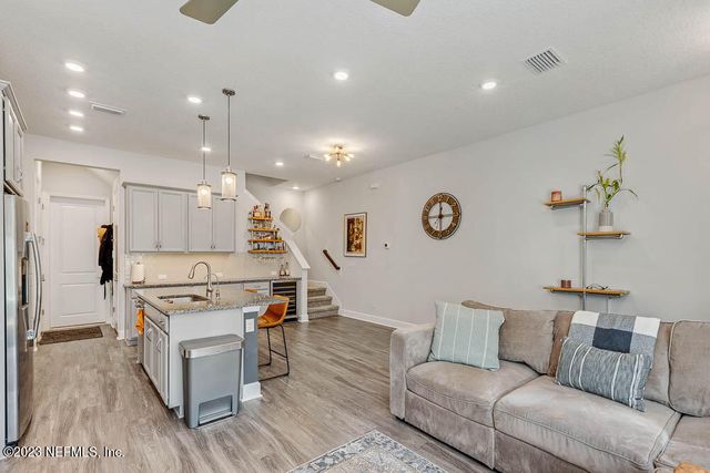 11475 SURFLINE Court, Jacksonville, FL 32256