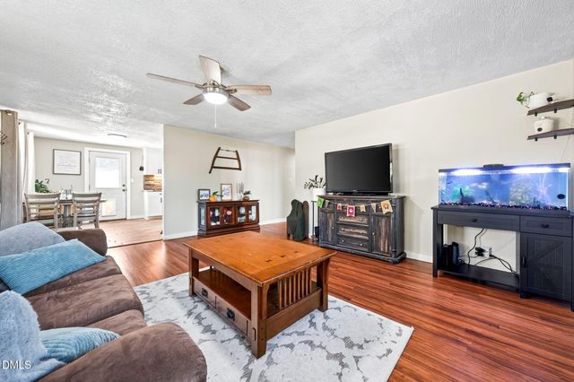 334 Perry Curtis Road, Zebulon, NC 27597