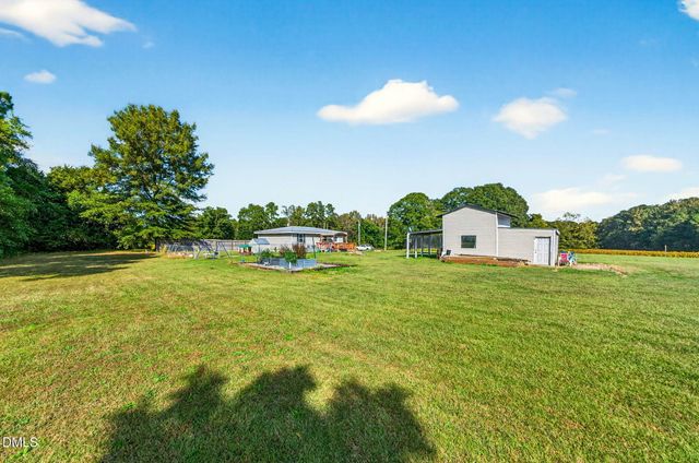 334 Perry Curtis Road, Zebulon, NC 27597