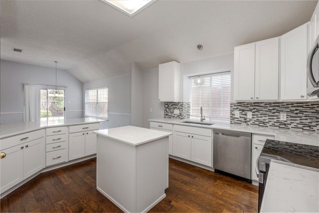 9492 Sean Drive, Frisco, TX 75035