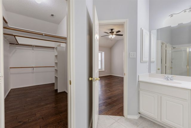 9492 Sean Drive, Frisco, TX 75035