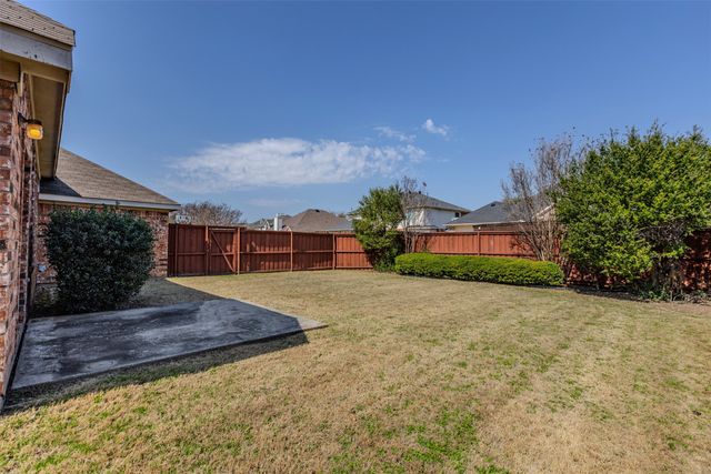 9492 Sean Drive, Frisco, TX 75035
